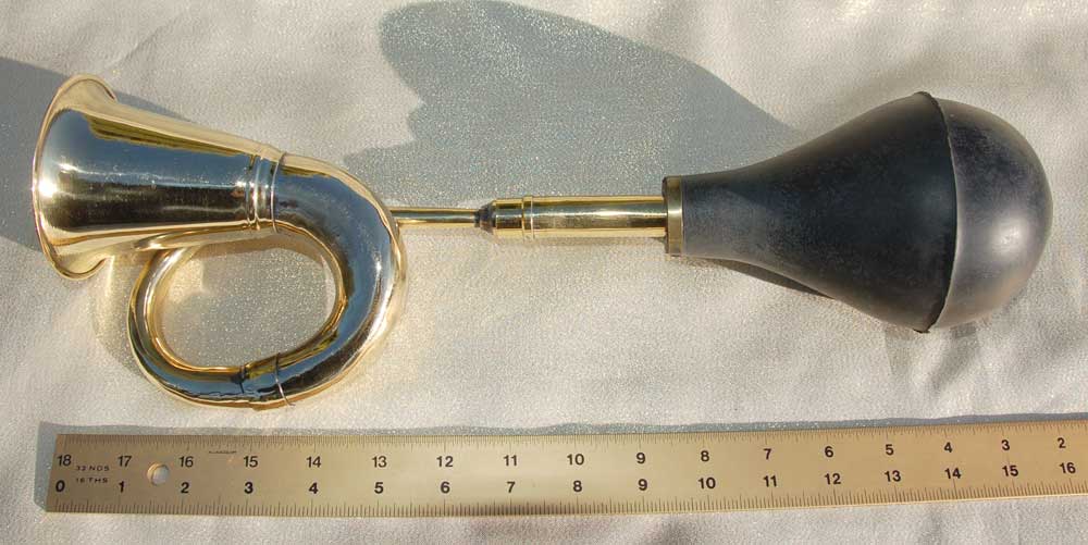 16inch-covered-bell-squeeze-horn